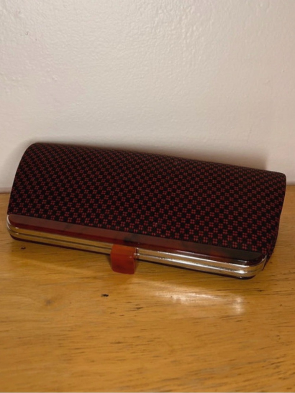 Japanese clutch
